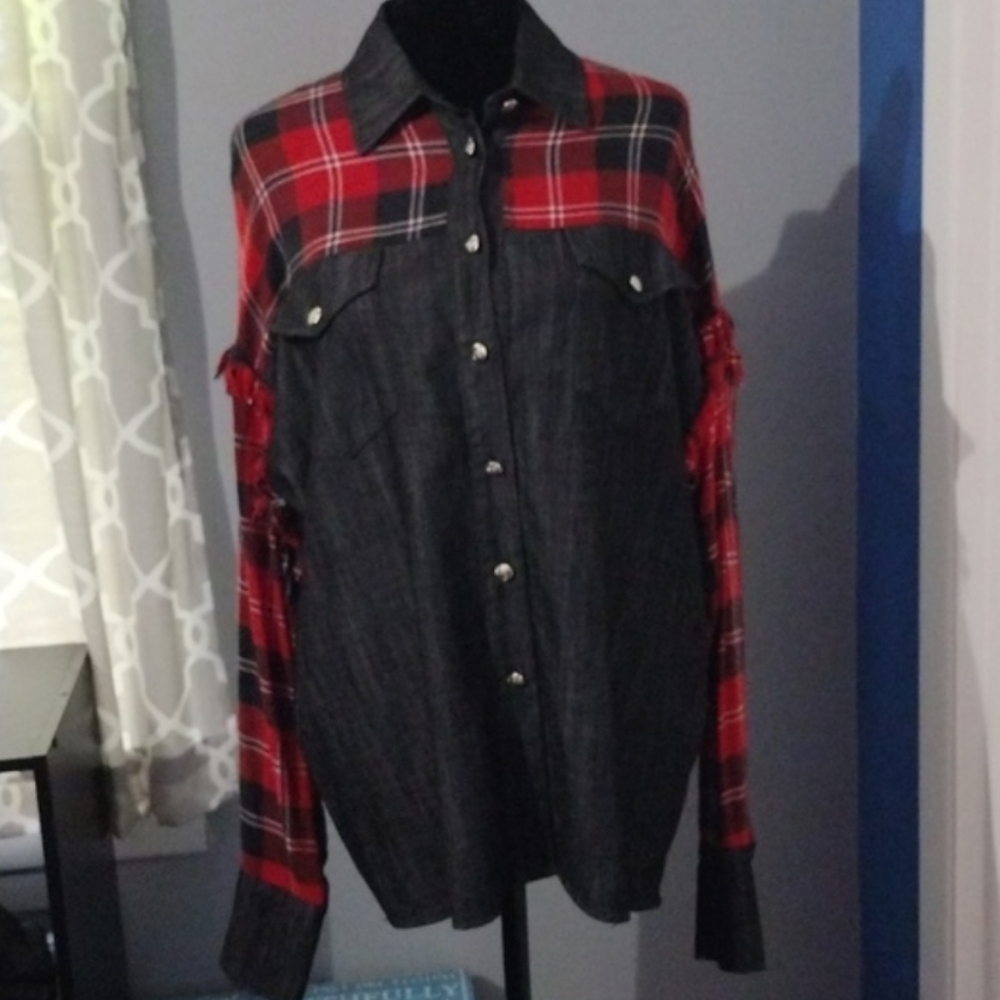 Angela Mele Milano Shirt